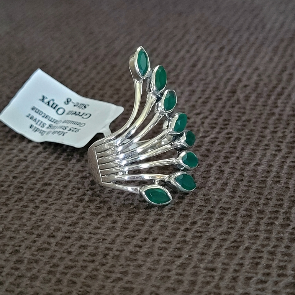 Shivam Cascading Green💚 Onyx Petals Ring💍 - NWT - Picture 11 of 16